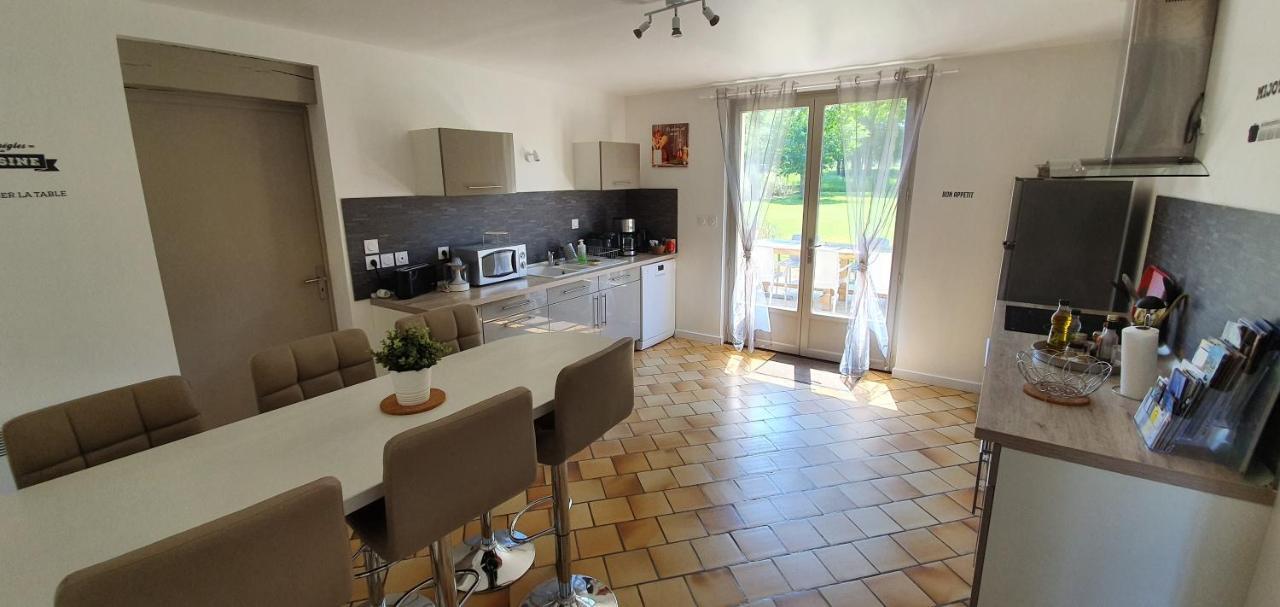Entre Loire Et Cher Grand Gite "Cote Tilleul" Tour-en-Sologne Bagian luar foto
